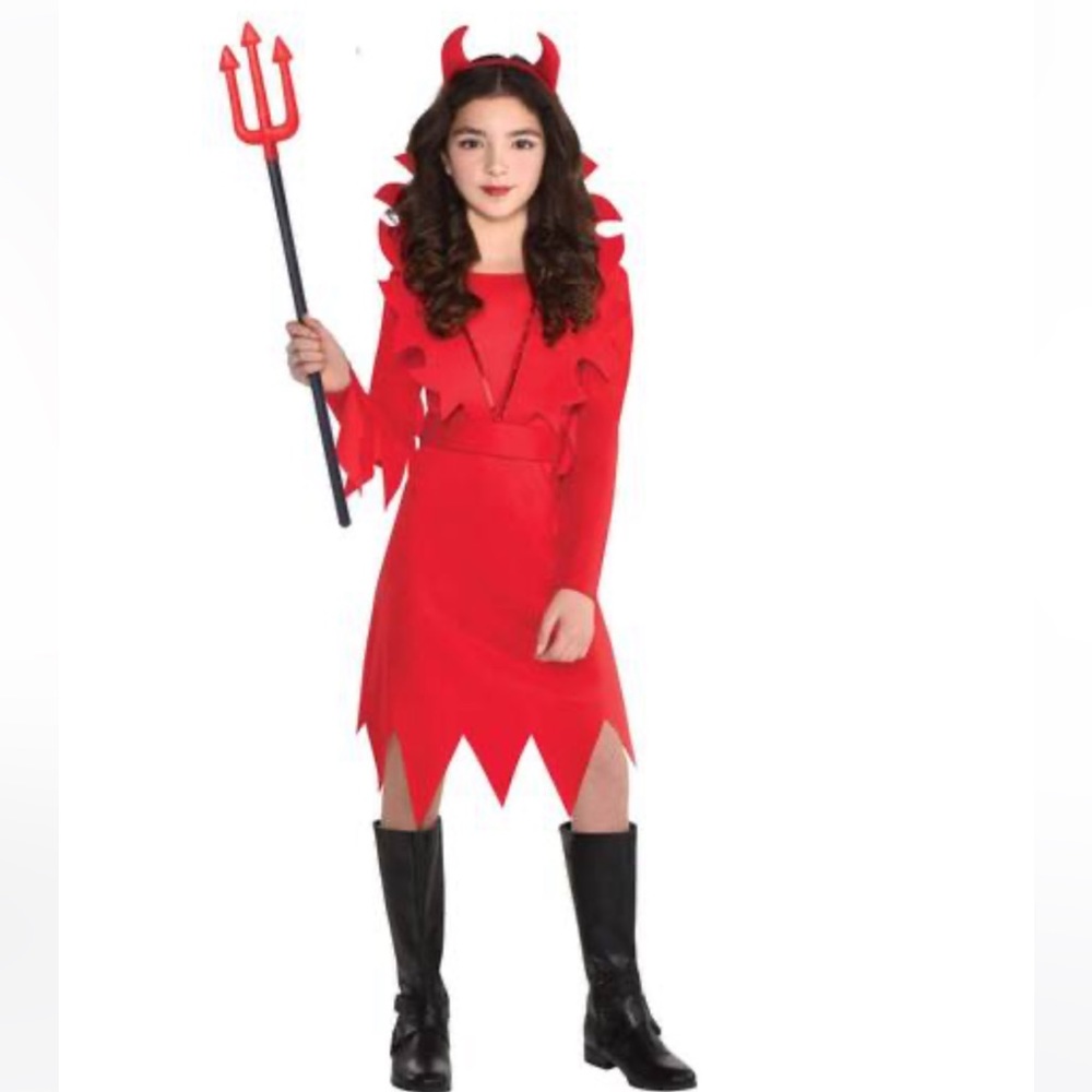 #22 12-14 devil costume comes with 3 accessories